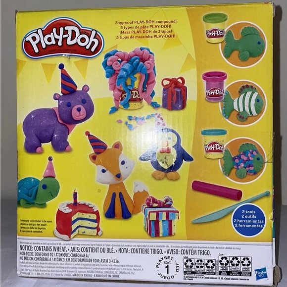 NEW Play-Doh Celebration Party Pack Sealed Includes 12 Pack 3 Types 2 Tools NEW - Picture 4 of 6